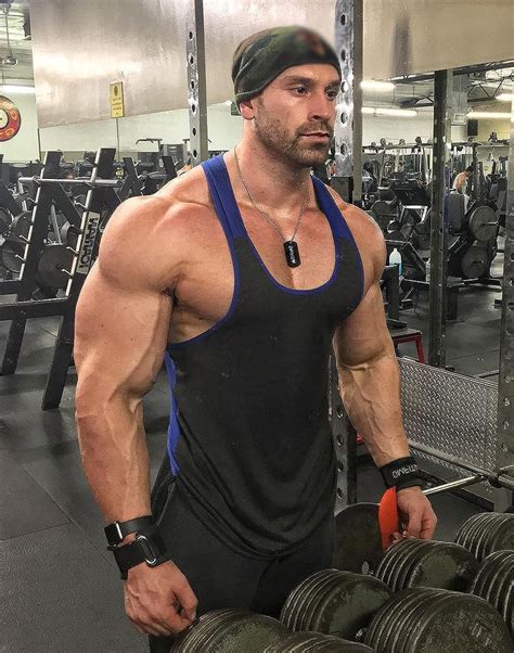 bradley martyn height and weight|Bradley Martyn’s age, height, ethnicity, parents, net。